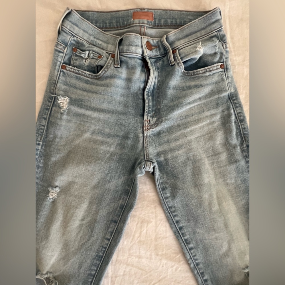 Mother denim Jeans Size 25 
Insider crop 
Free Hugs wash
